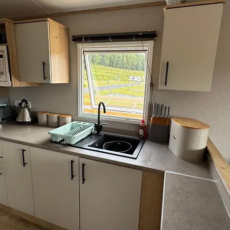 Wildcat Lodge Grantown On Spey Exterior photo